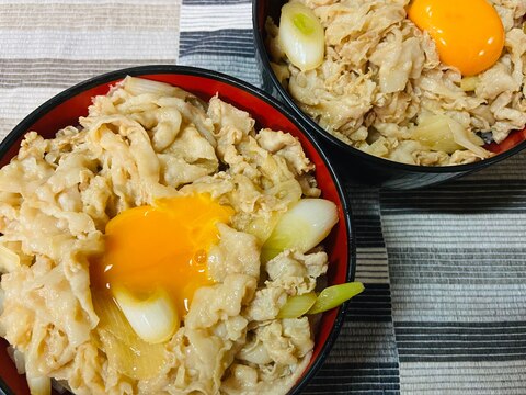 にんにく多めのスタ丼♪翌日が休日の人にオススメ♪